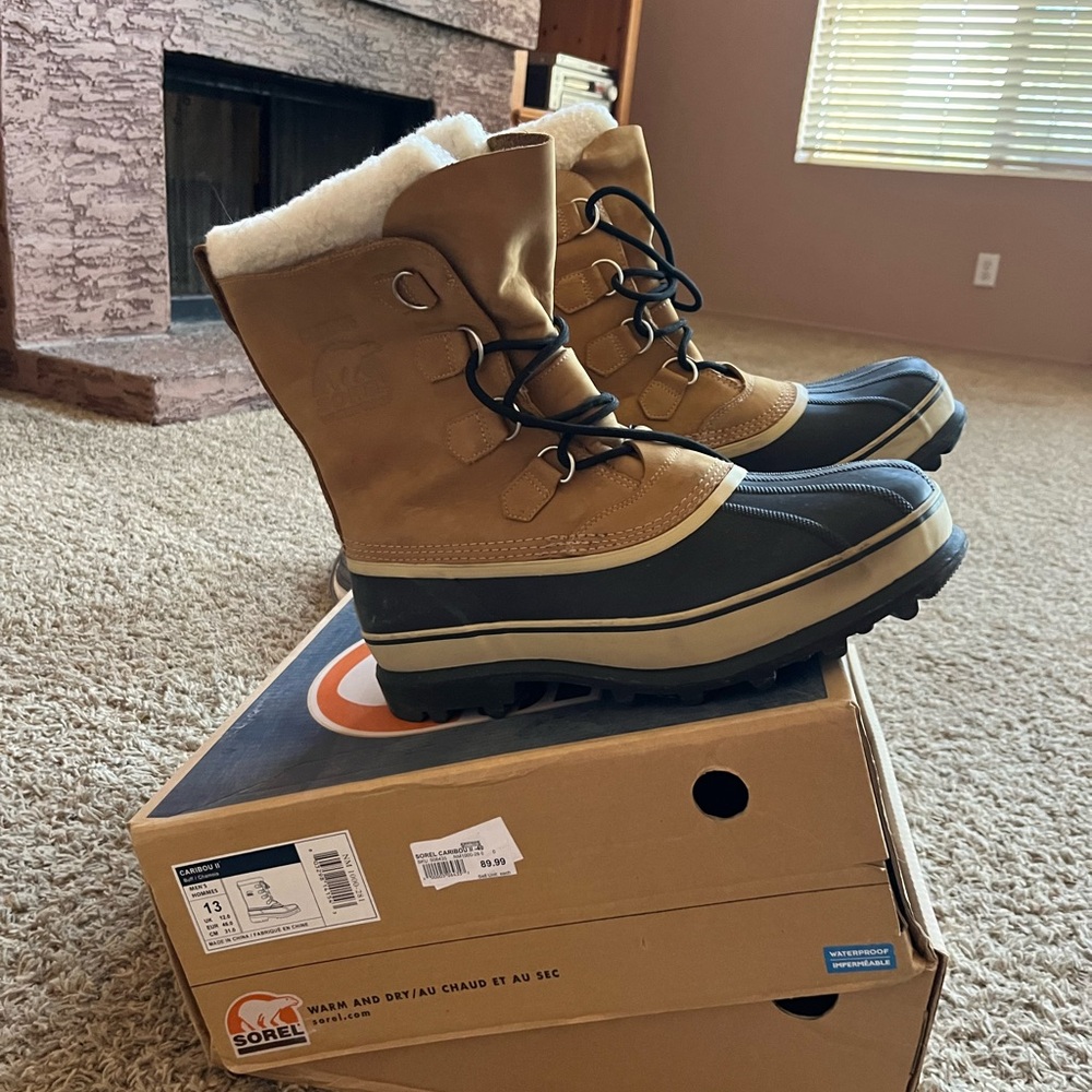 Sorel men’s Caribou boot